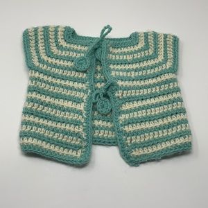 Baby hand knit Vest